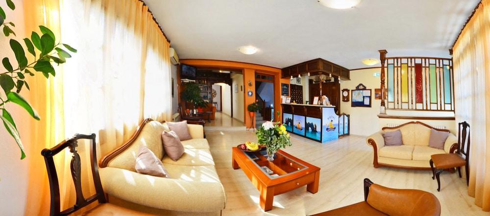 Hotel Casa Blue Hotel, Philian And 3*