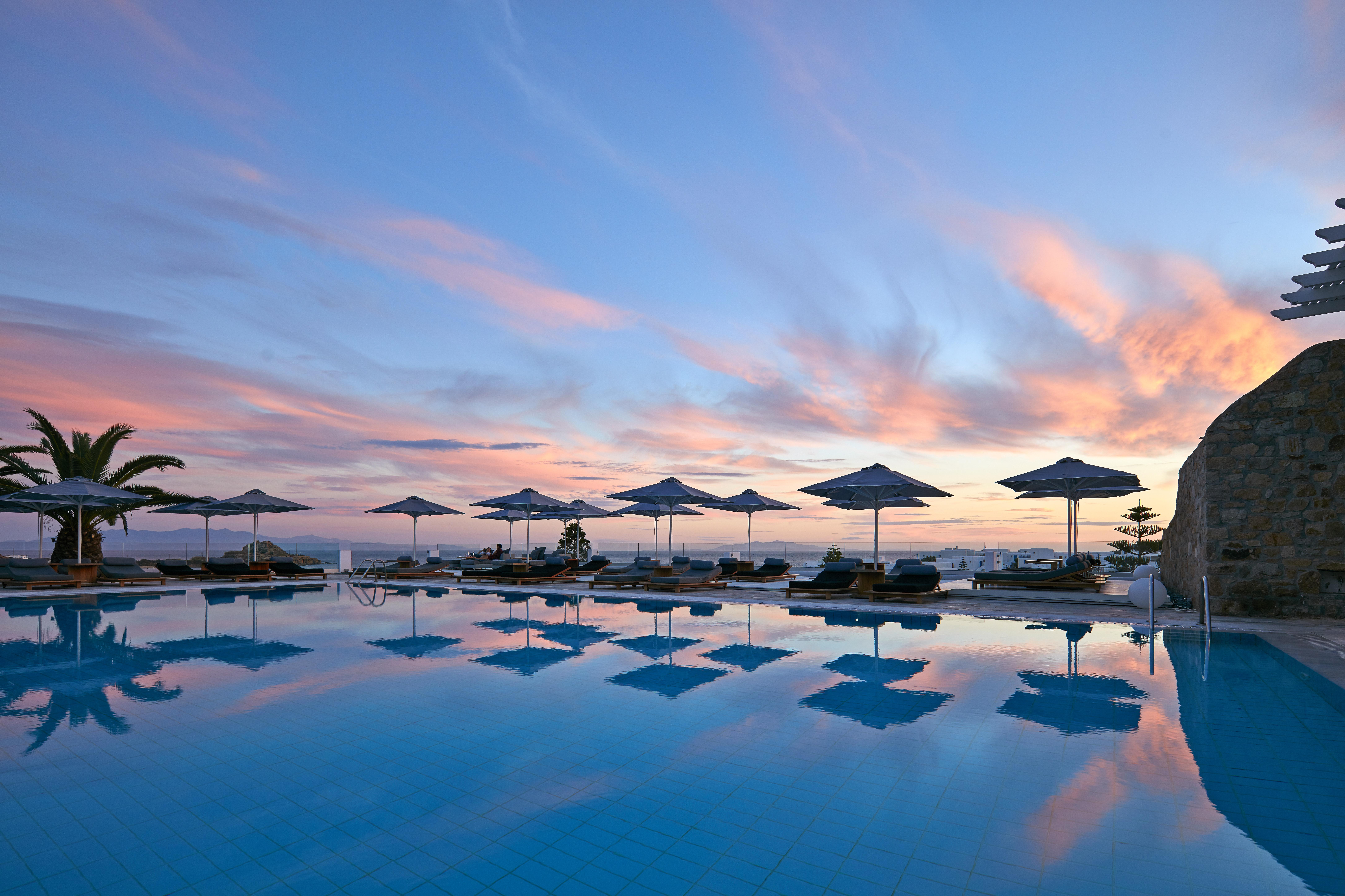 Myconian Ambassador Relais & Chateaux Hotel 5*