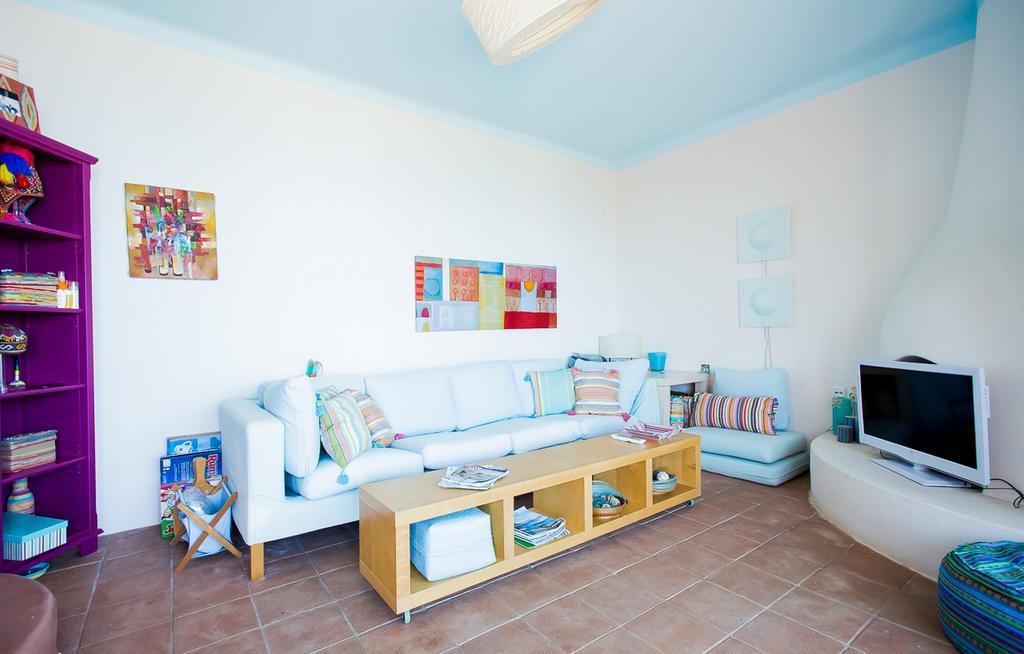 Veni Sounio Villa