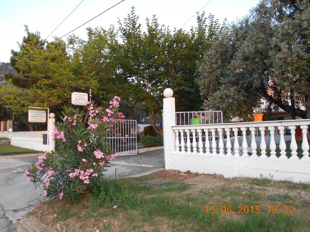 Doukas Guest house *