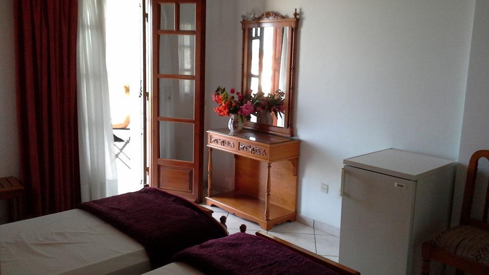 Agnanti Hotel