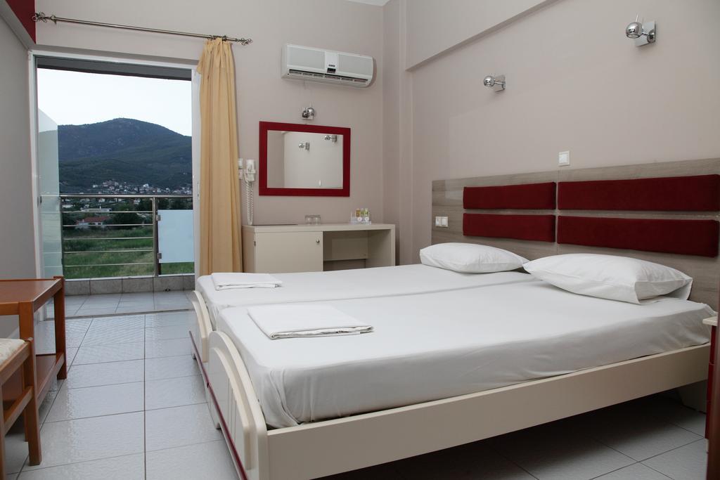 Evvoiki Akti Hotel 3*