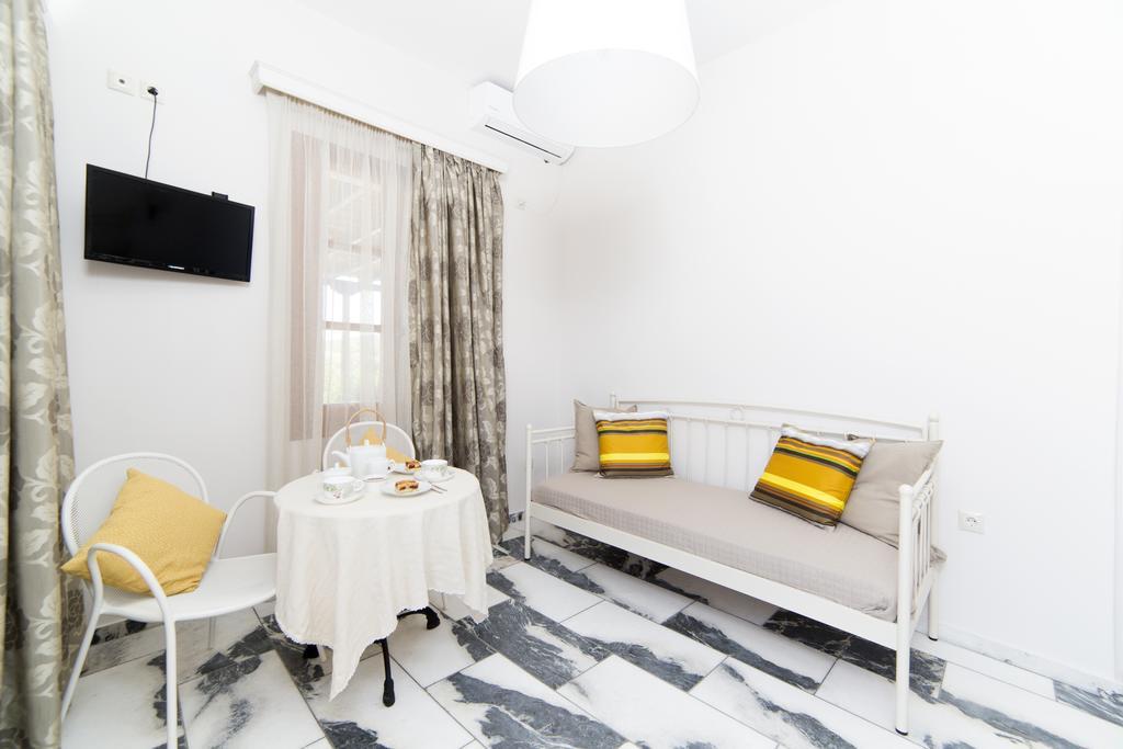 Apartment Agerino *