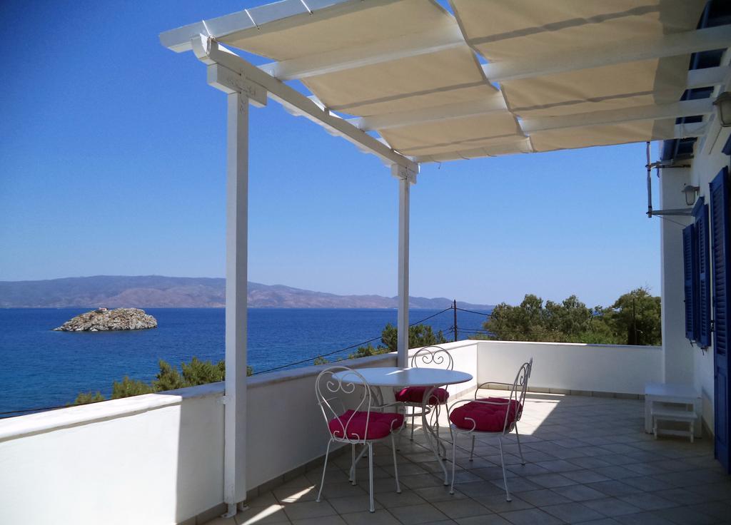 Apartment Vlichos *