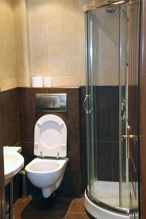 Mythos Hotel 3*