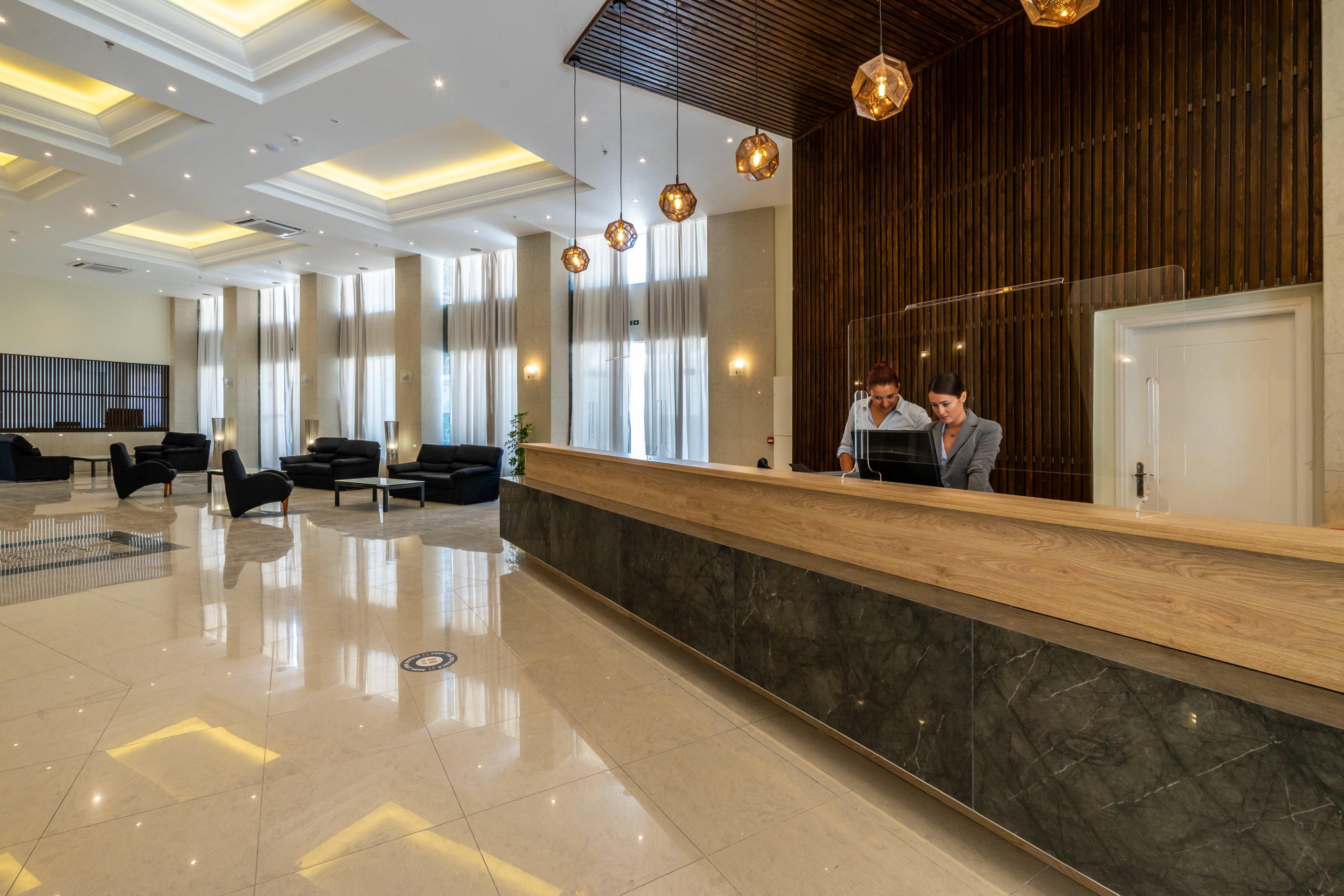 Continental Apartment *