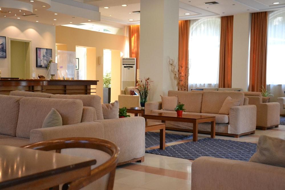 Hotel Corfu Hellinis 3*
