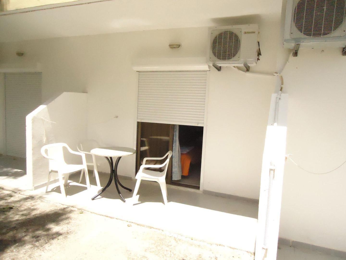 Hermes Apartment *
