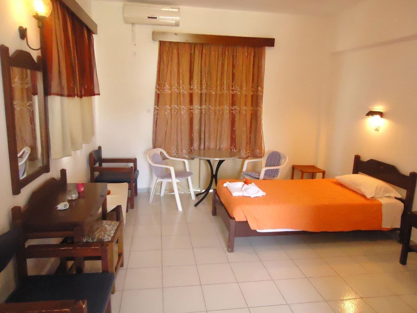 Hermes Apartment