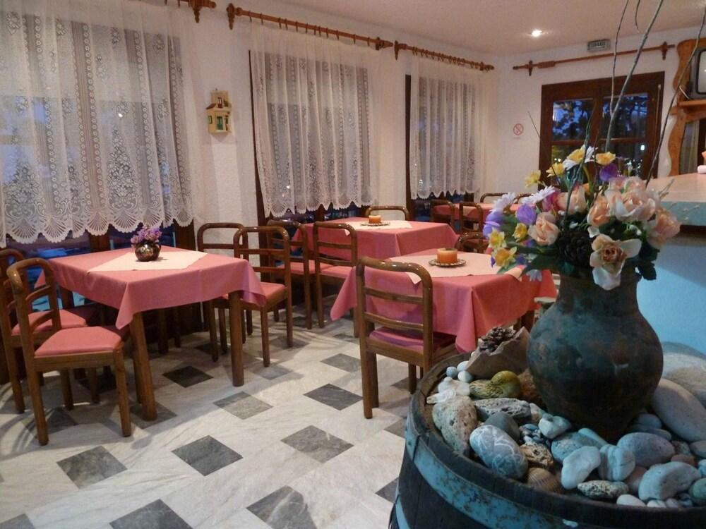 Rania 2* Ireo (Samos)