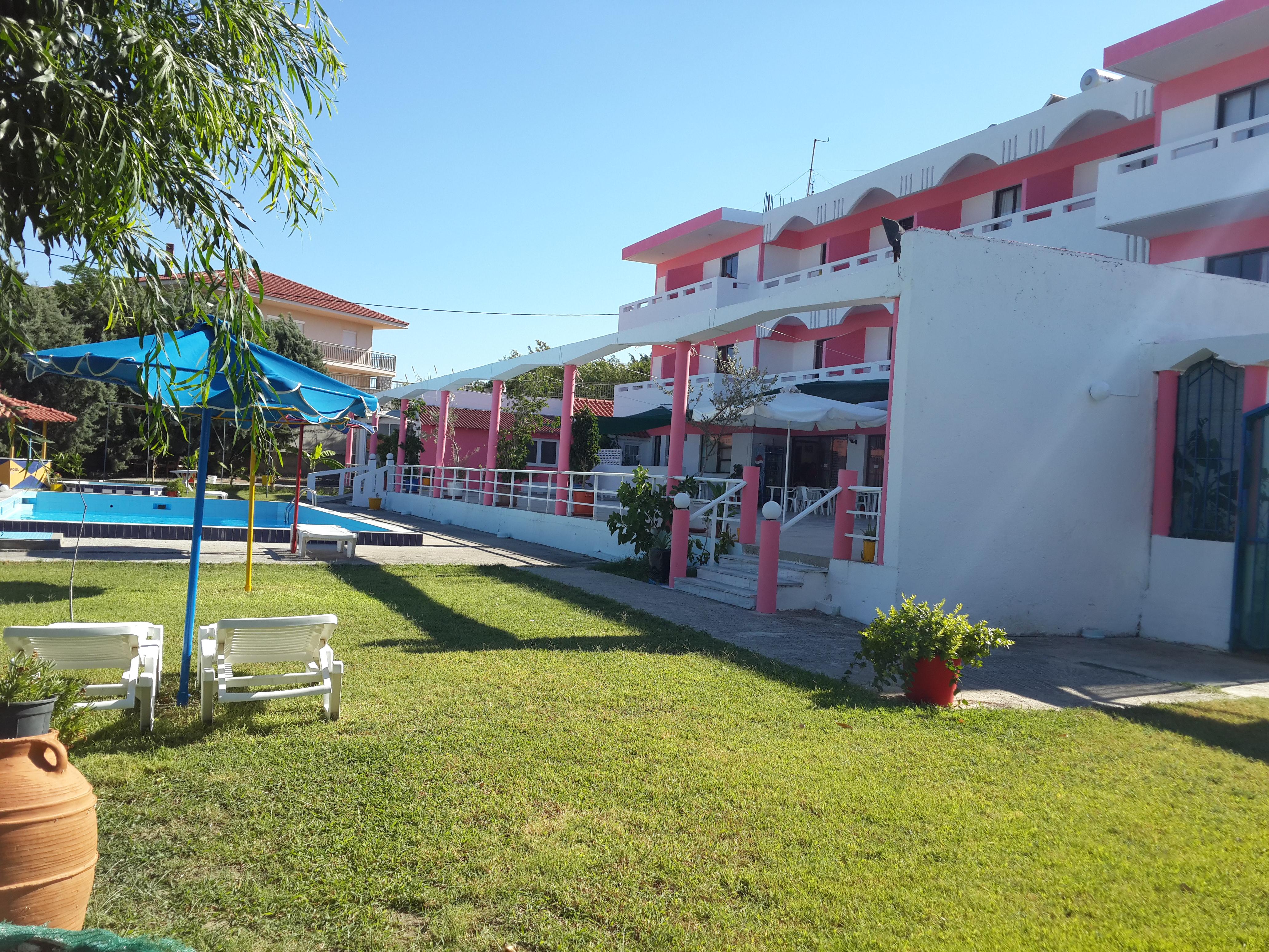 Oleander Studios 3*