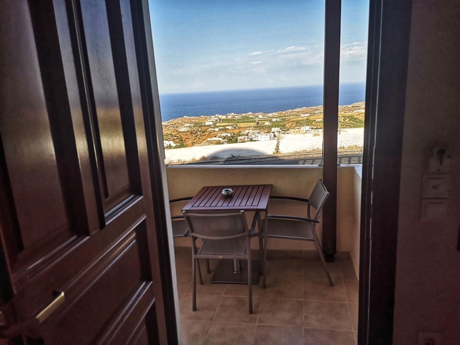 Hotel Amerisa & Fira (Santorini)