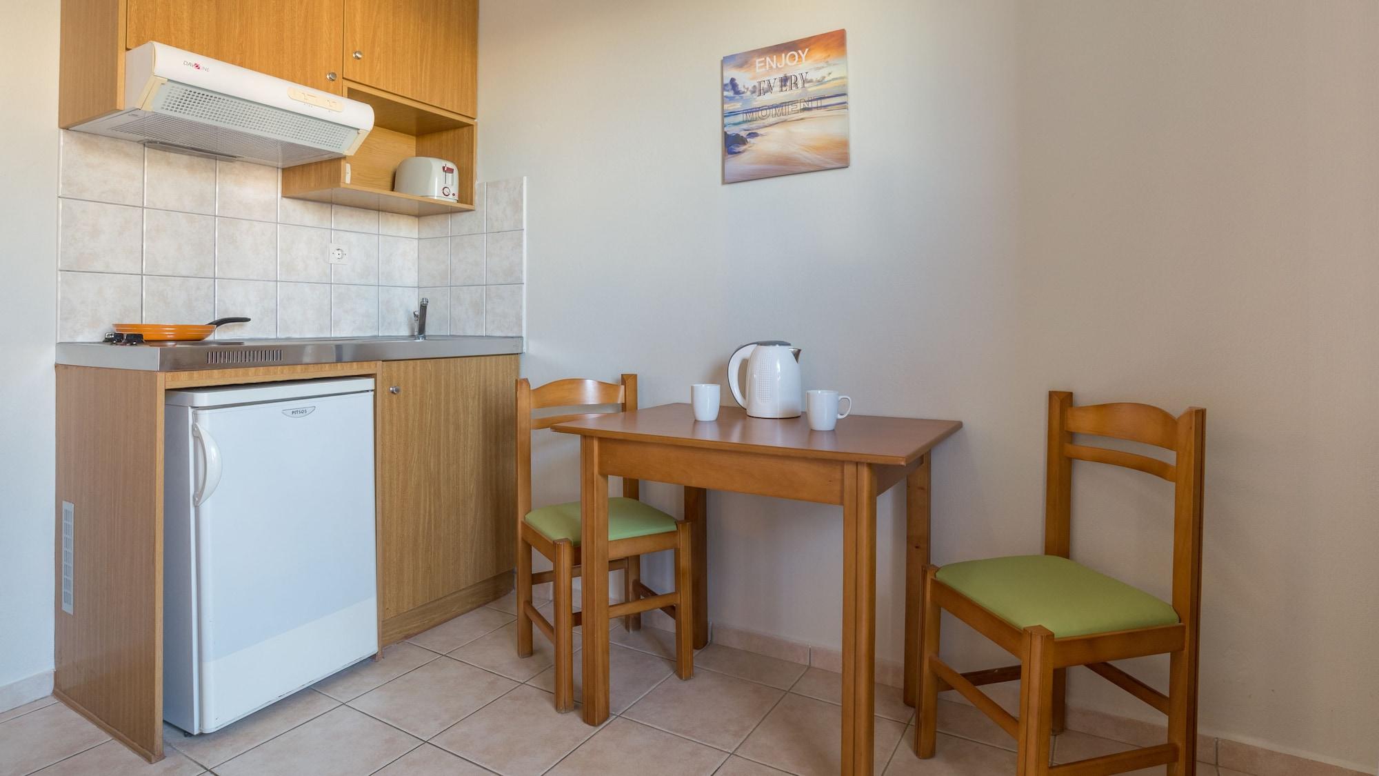 Apartment Newcastle Studios Malia (Crete)