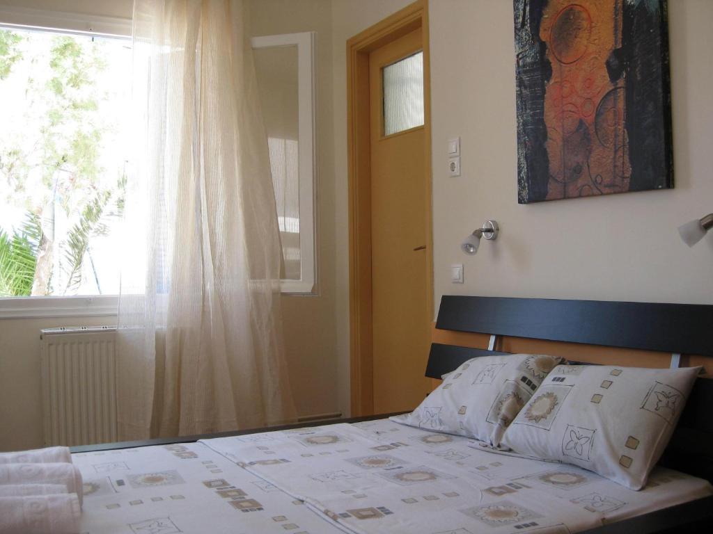 Helmos Hotel