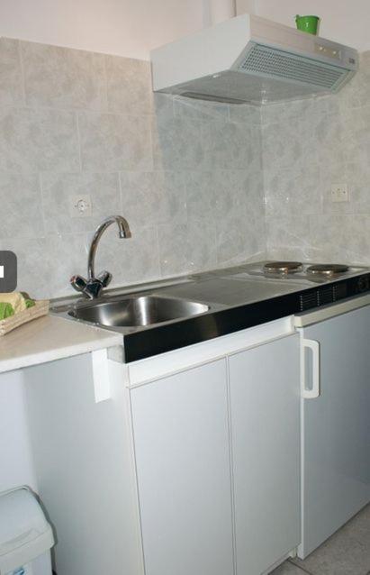 Elia Apartment