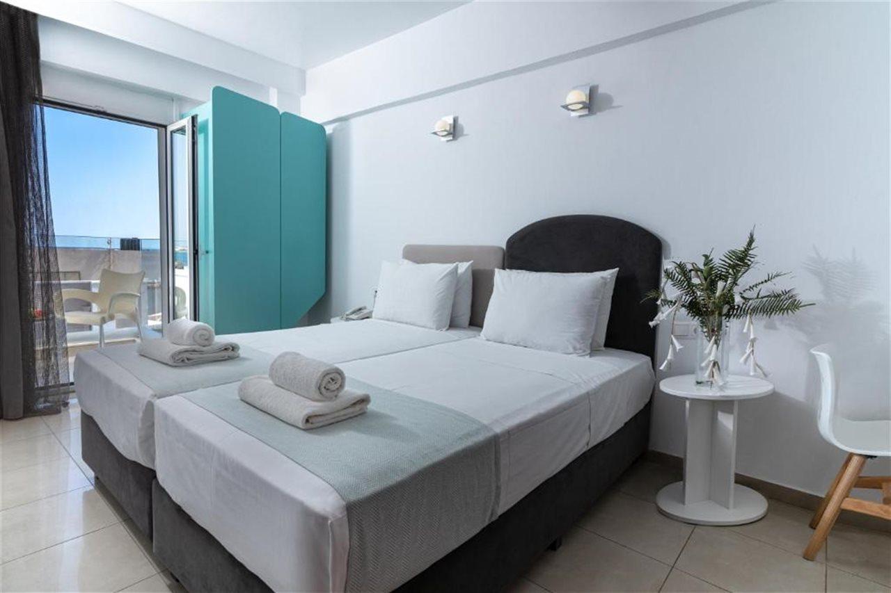 Hotel Coral Hotel 3*