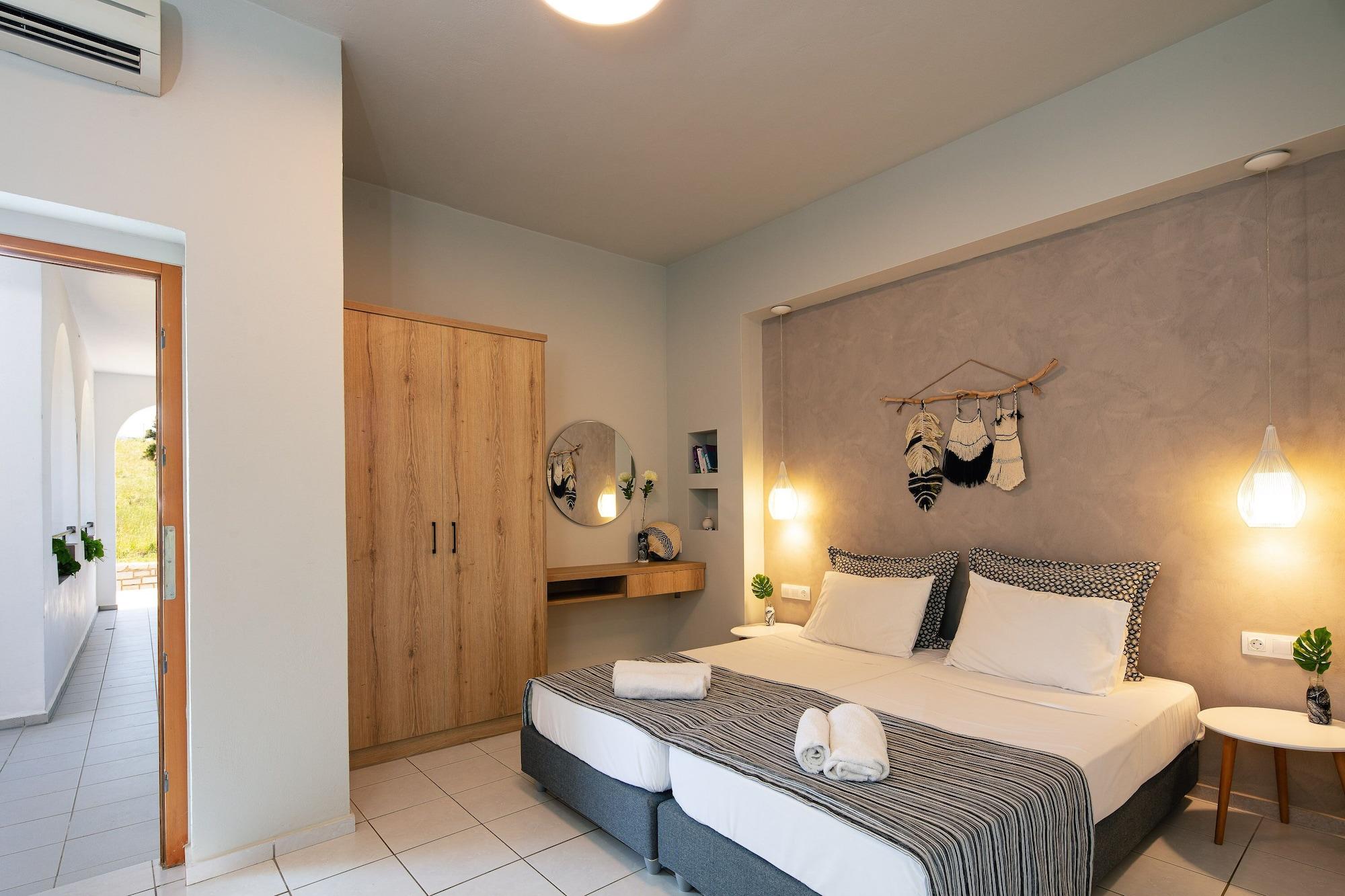 Anthos Aparthotel 2*