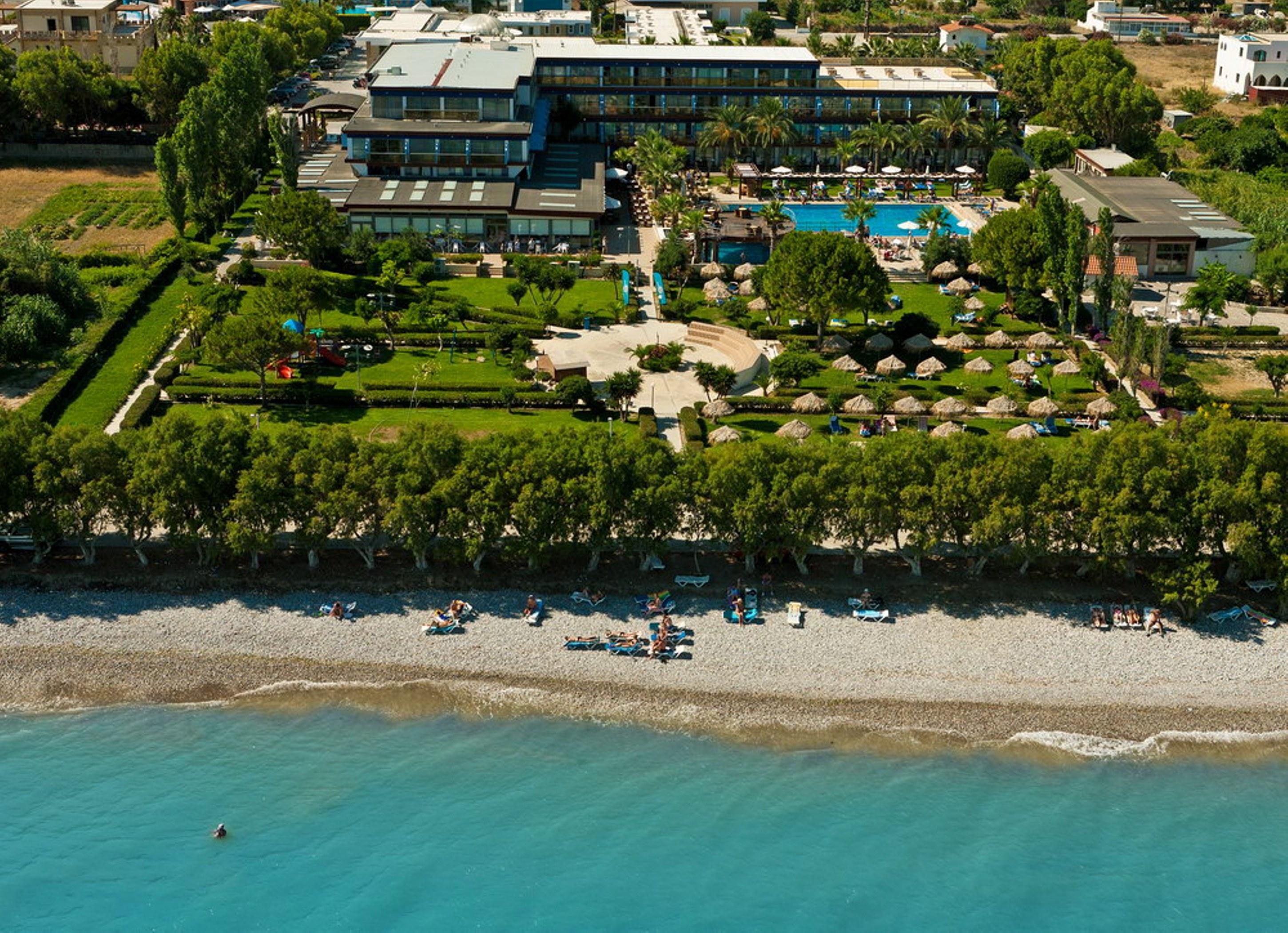 Resort Senses Ocean Blue Sea Side