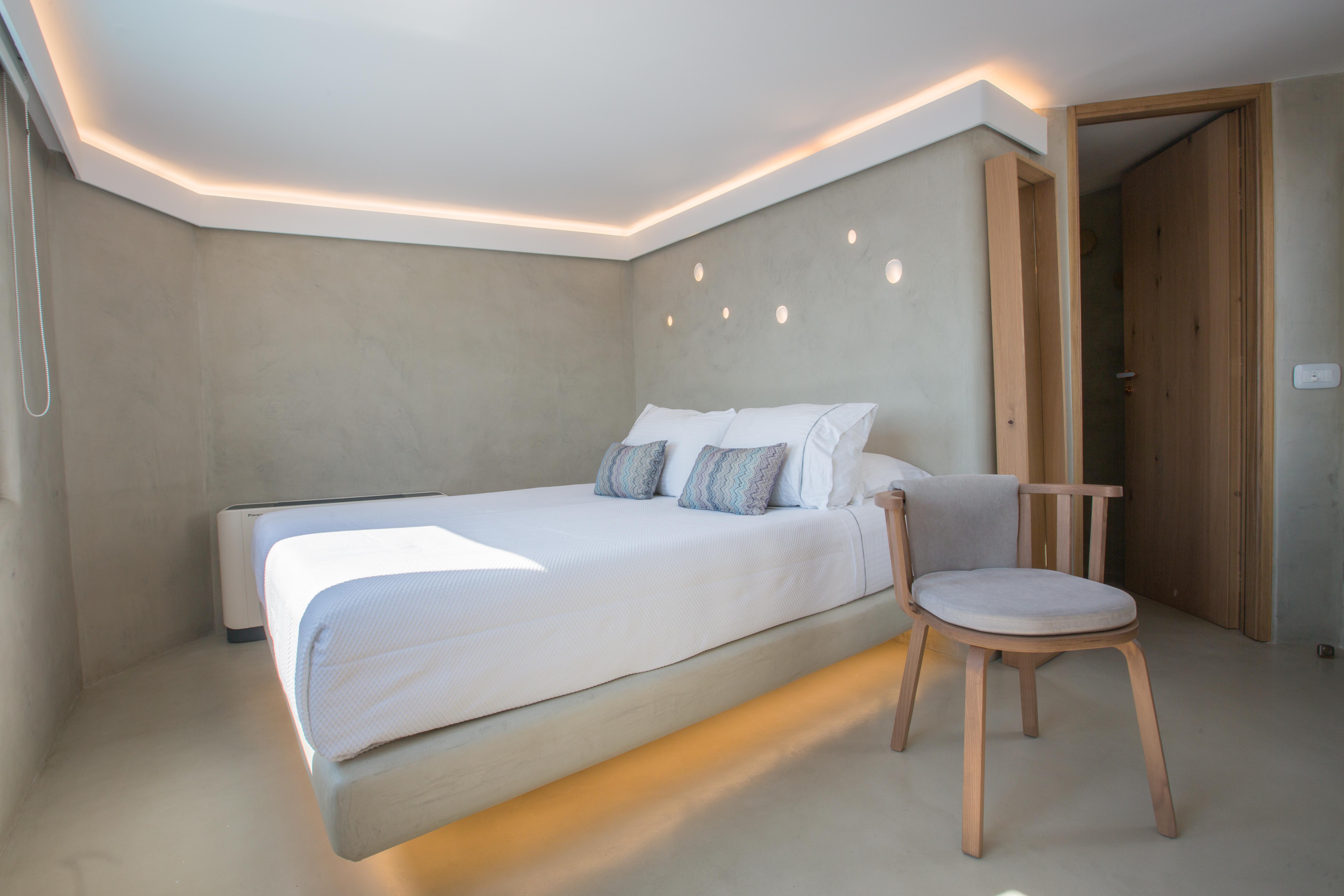 Hotel Chic Santorini 3*