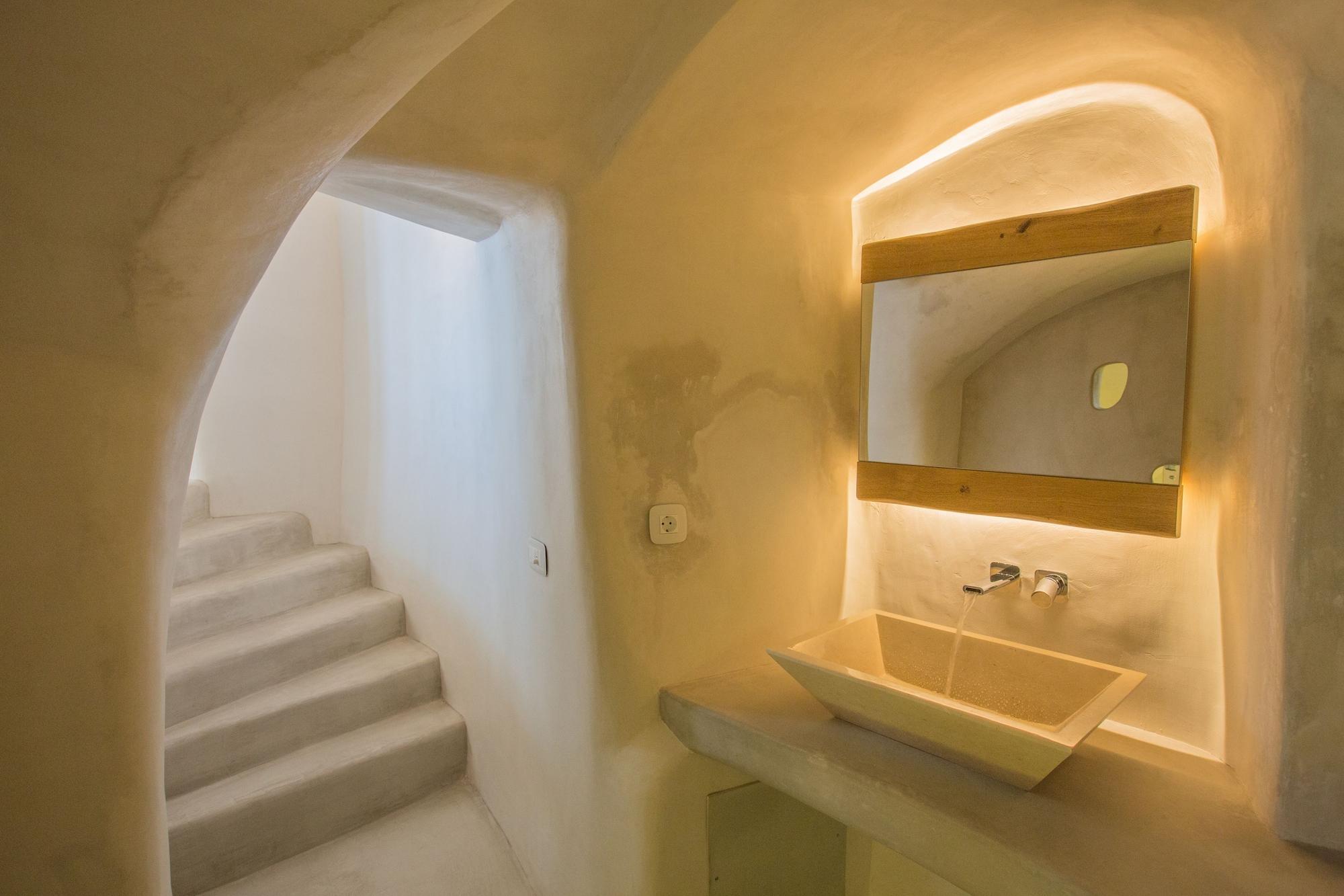 Chic Santorini Hotel Firostefani