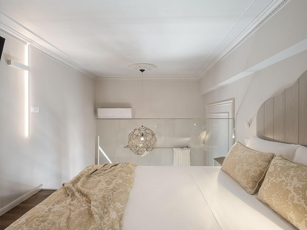 Apartment Elia Estia *