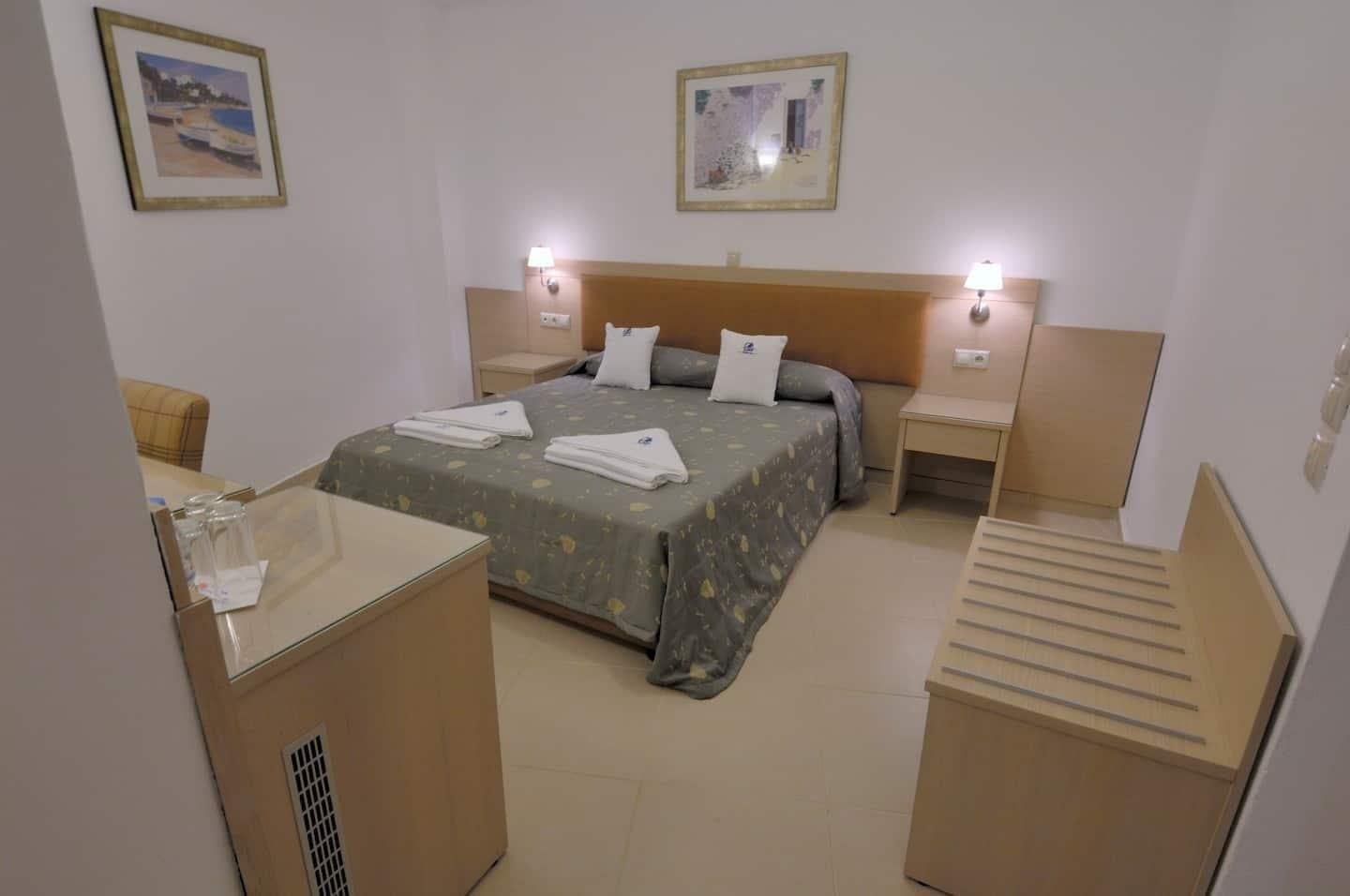 Little Hotel 2*
