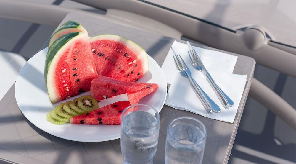 Mardanza Krokos Aparthotel 3*