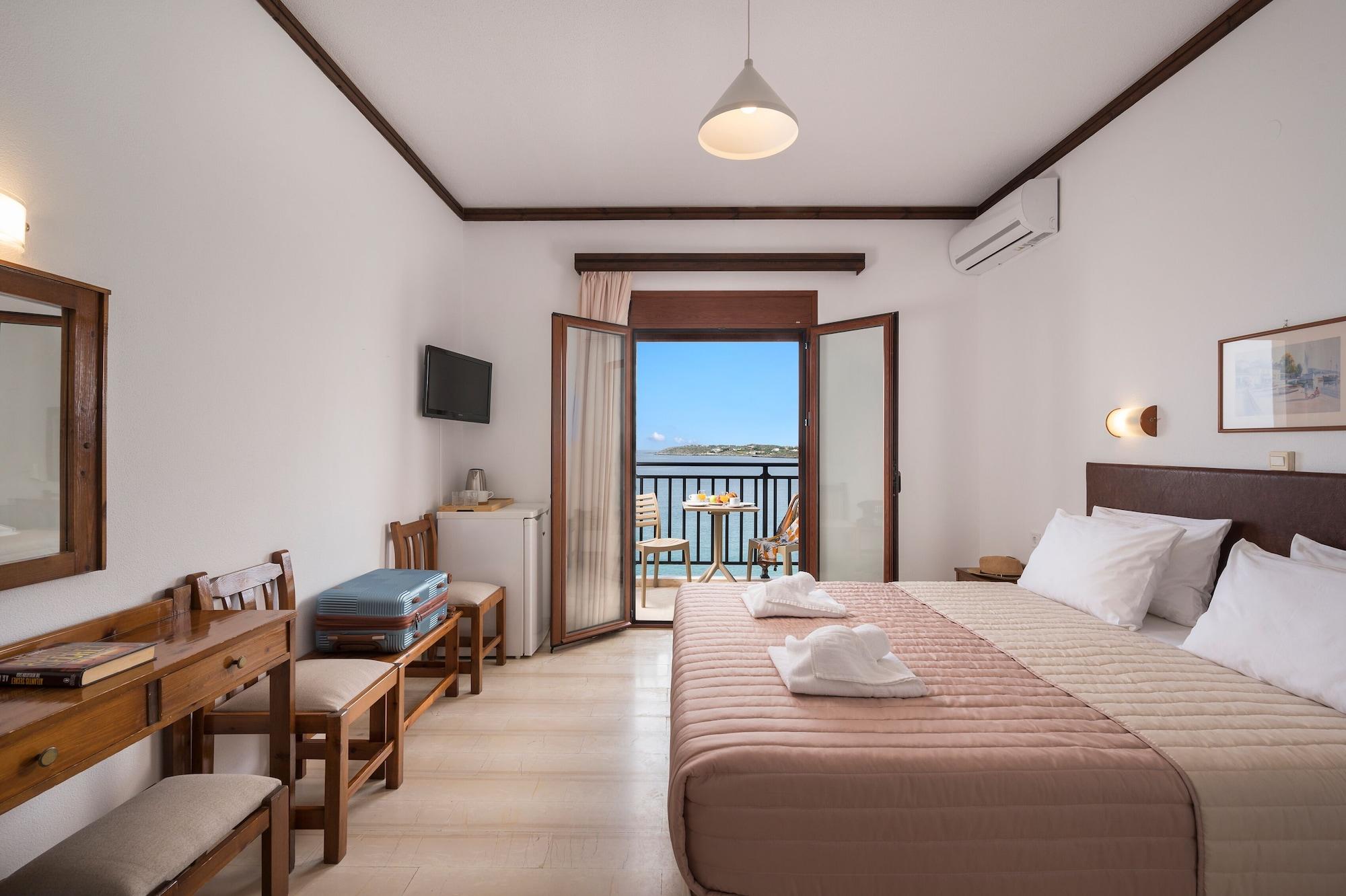 Lena Hotel 3*