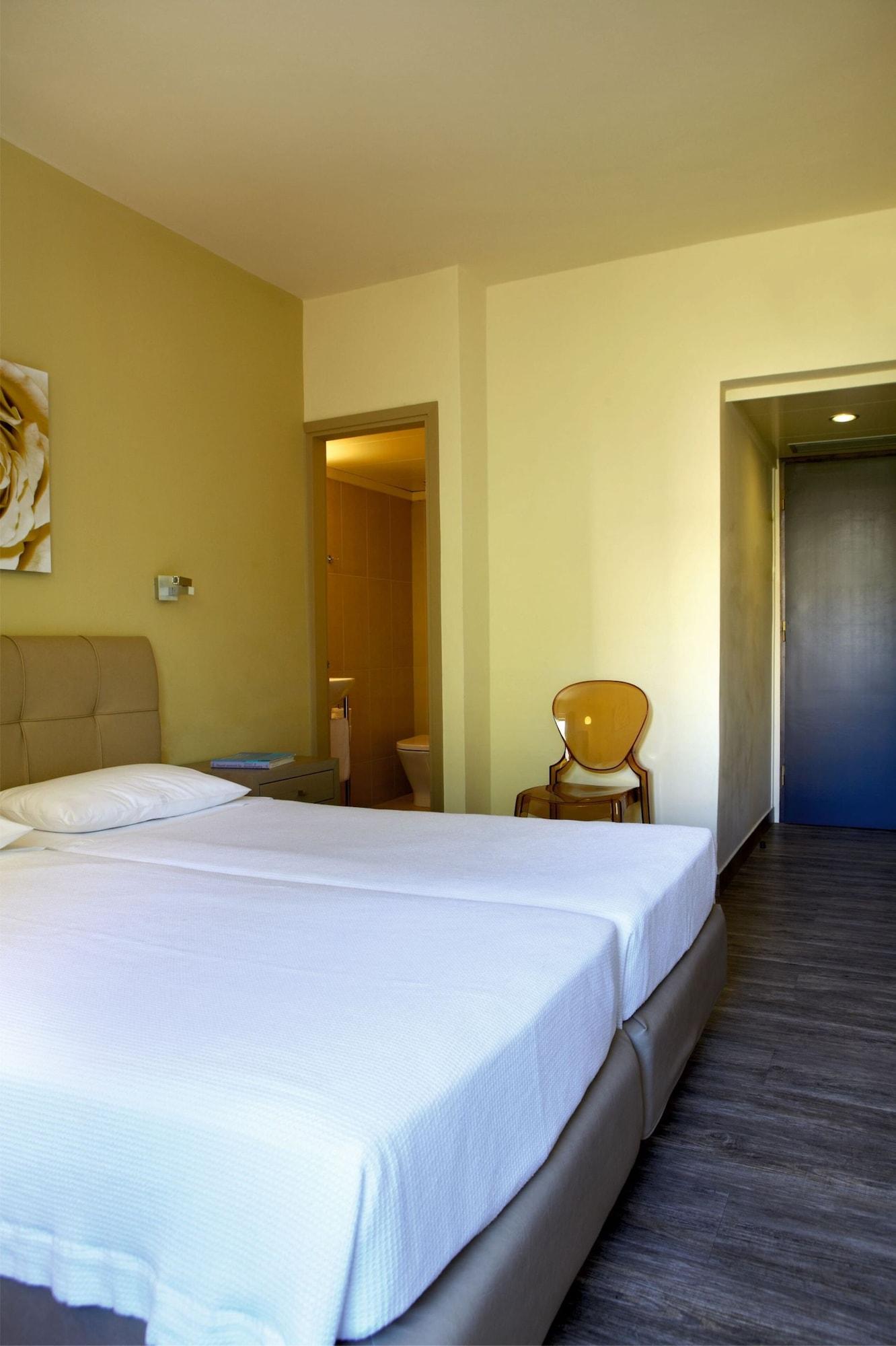 Mouikis Kefalonia Hotel 3*