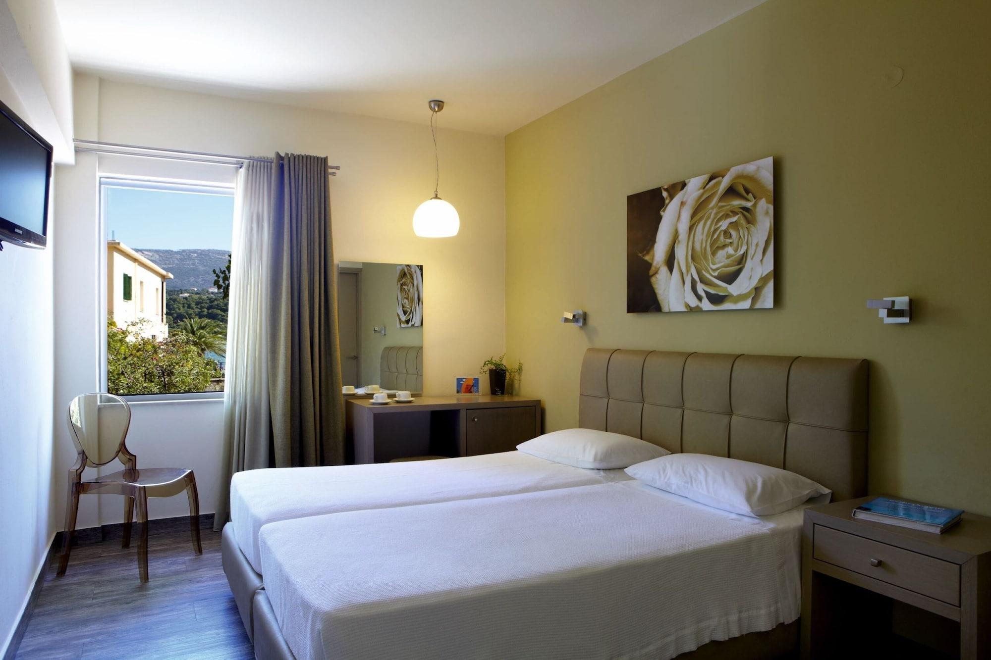 Hotel Mouikis Kefalonia