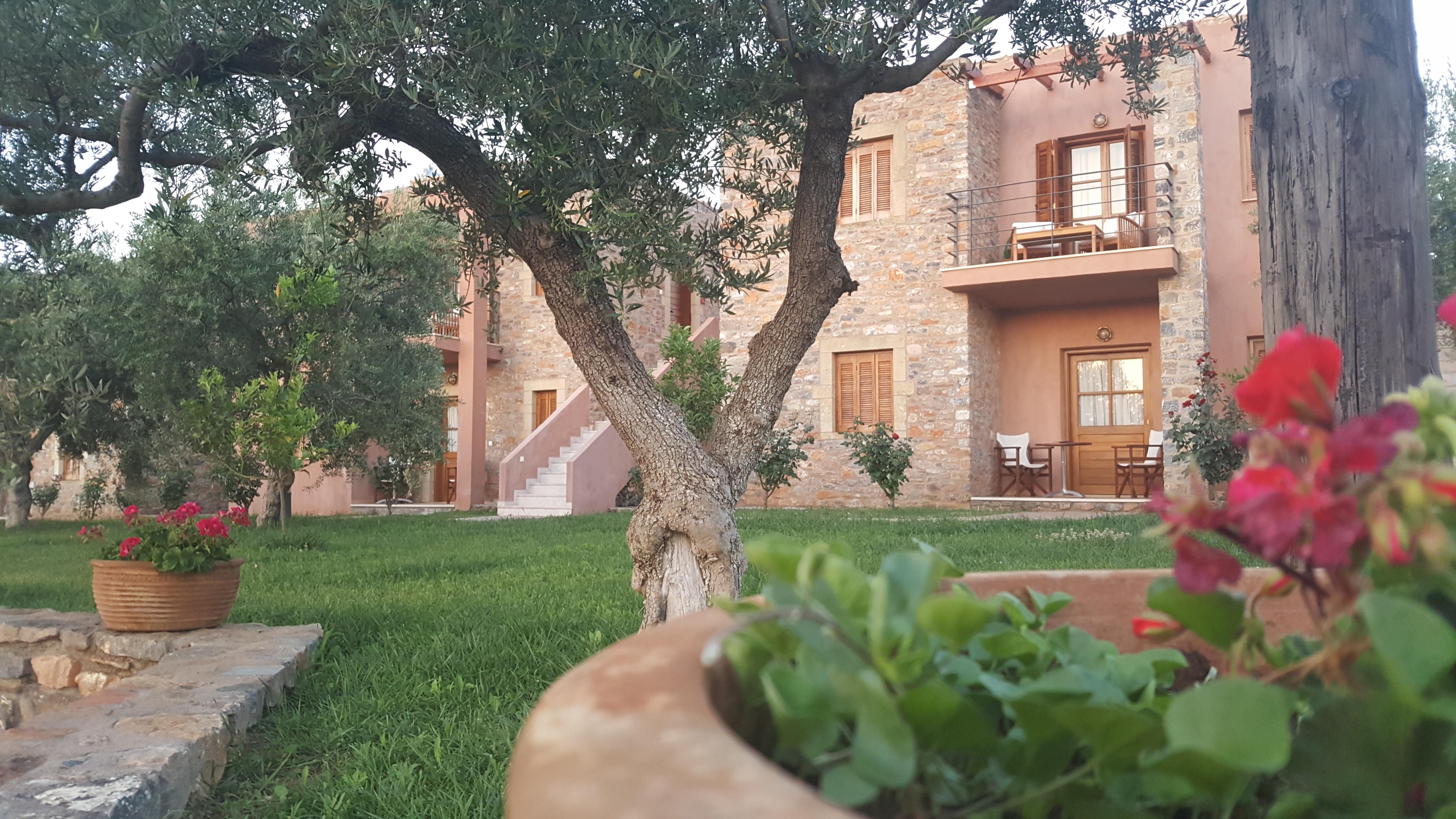 Liotrivi Historical Mansion And Boutique 4*