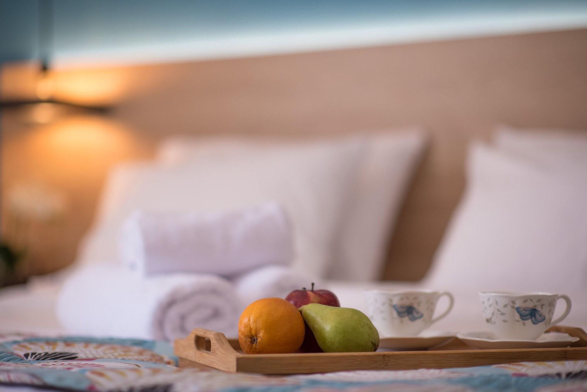 Hotel Mythic Summer 4*