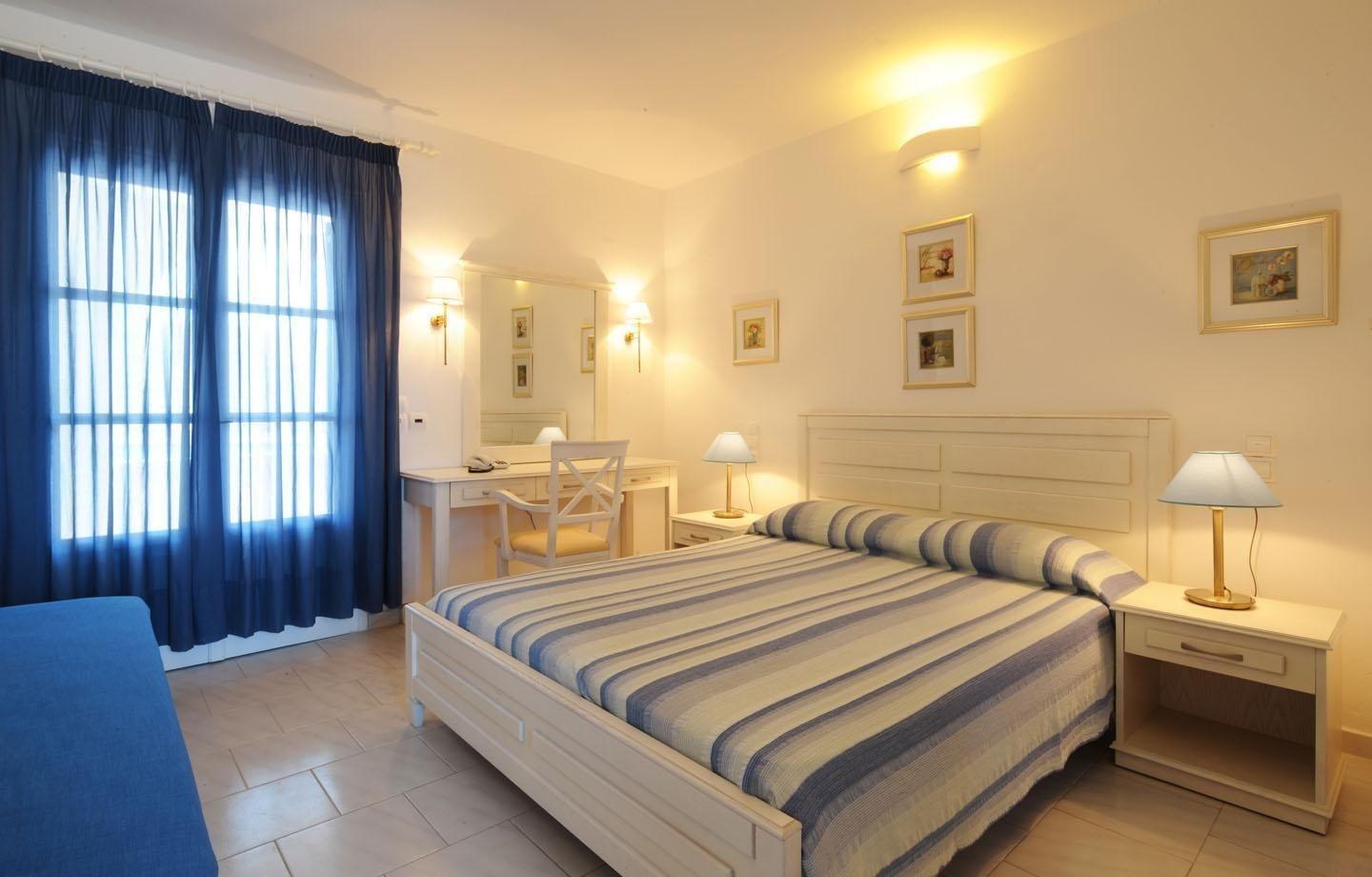 Vardia Bay Aparthotel Karavostasis (Folegandros)