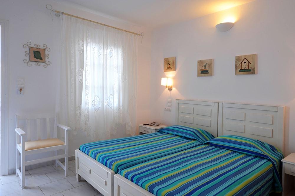 Vardia Bay Aparthotel Karavostasis (Folegandros)