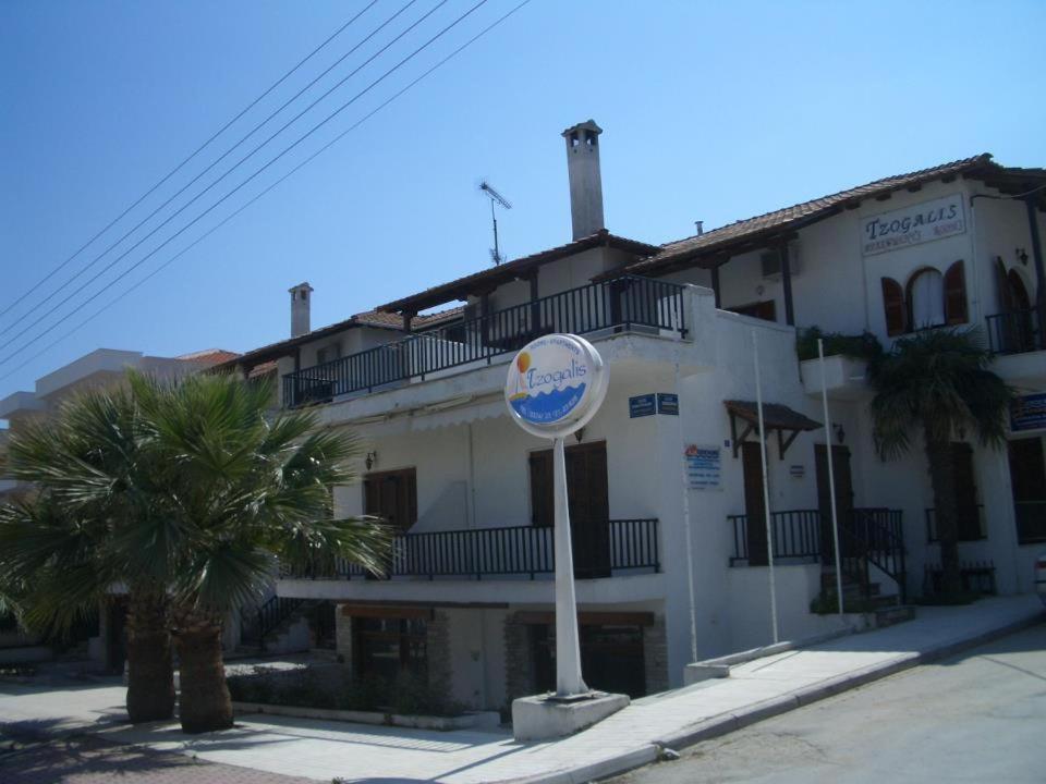Tzogalis 1 Kallithea (Chalkidiki)