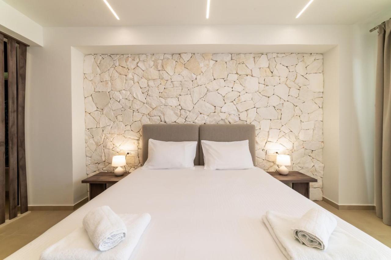 Lithitsa Lofts And