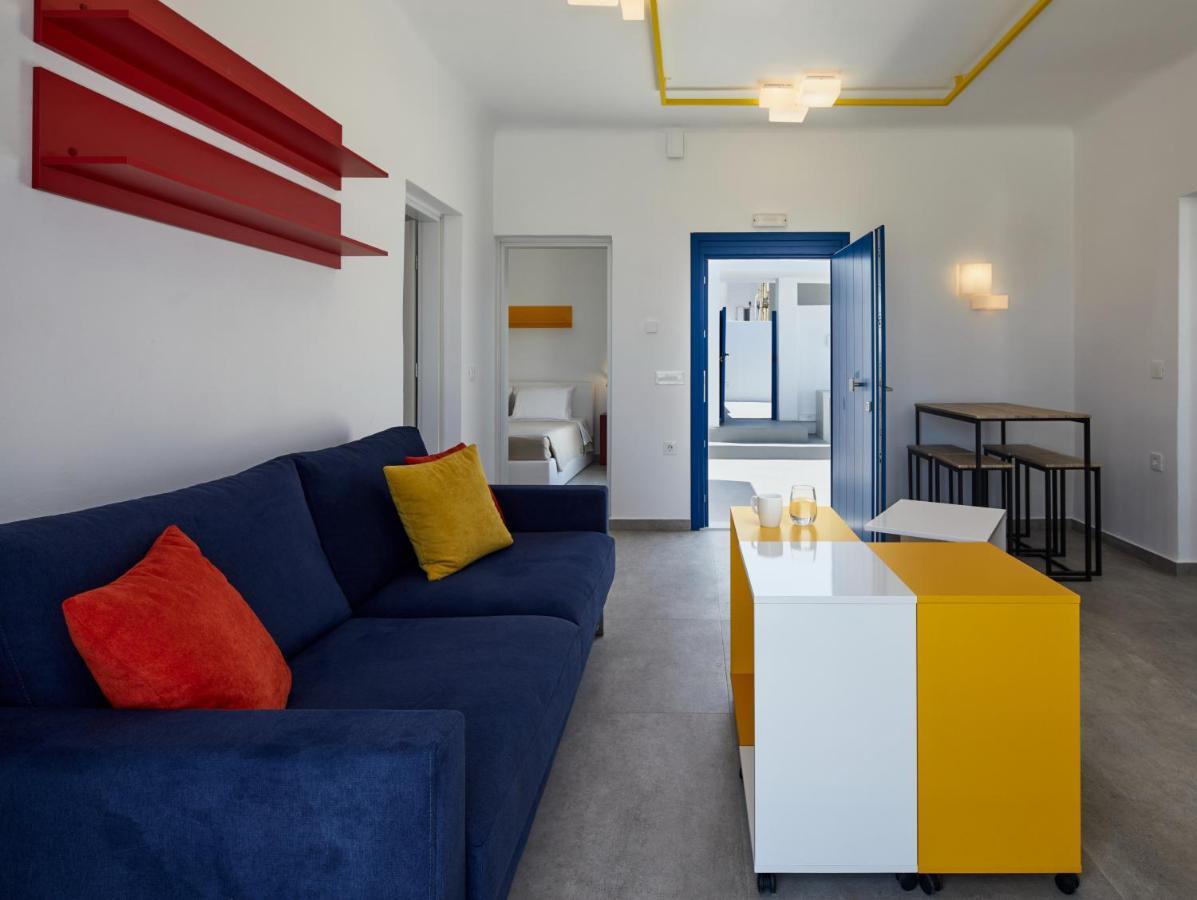 Villa Thadeos With Private Jetted Pool Fira (Santorini)