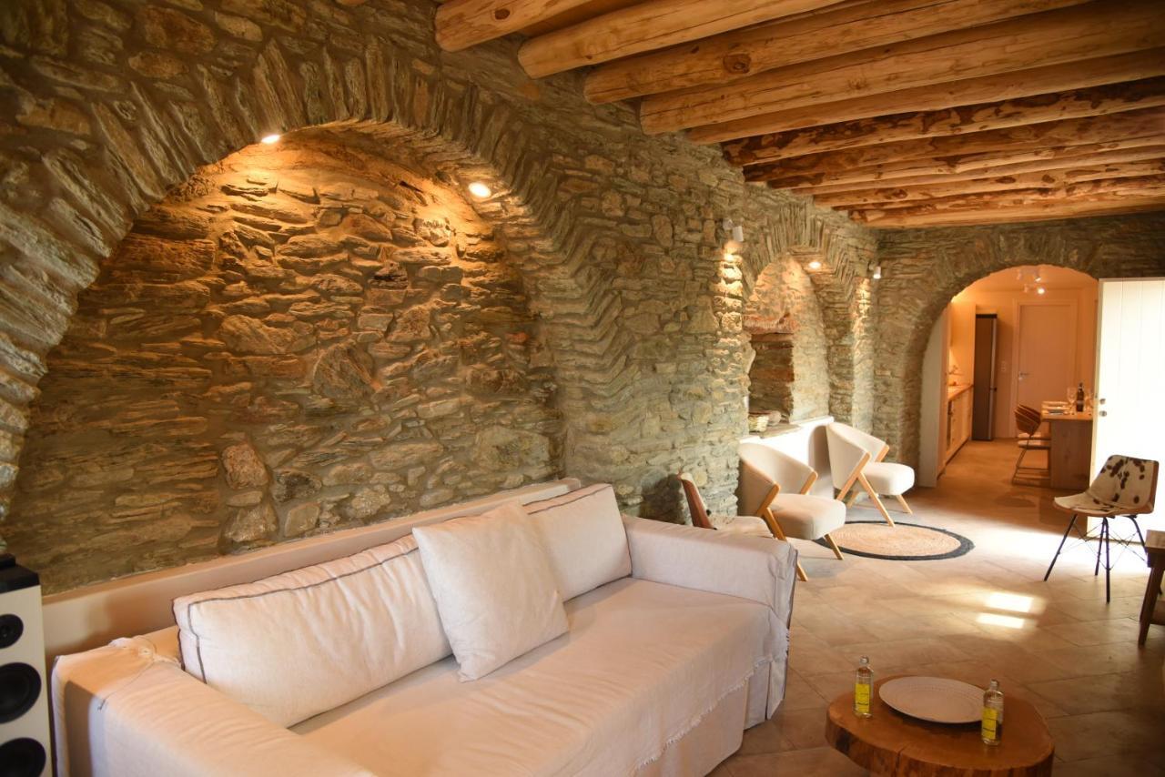 Sea Senses Andros - A Beachfront Retreat Apartment