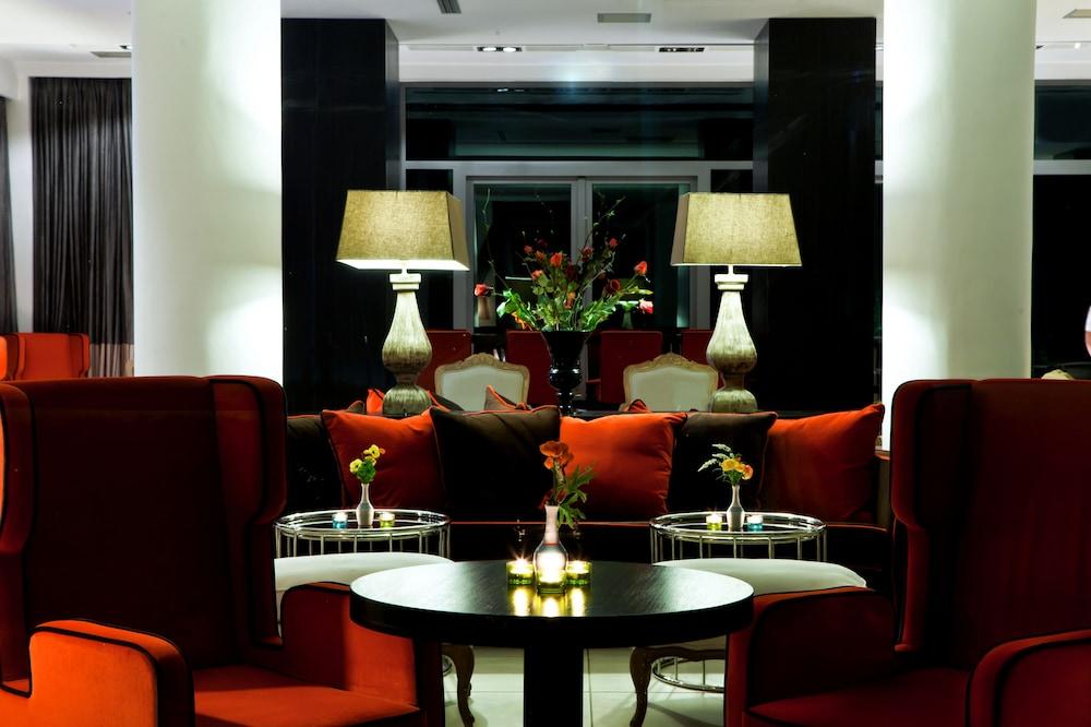 Olympus Thea Boutique 4*