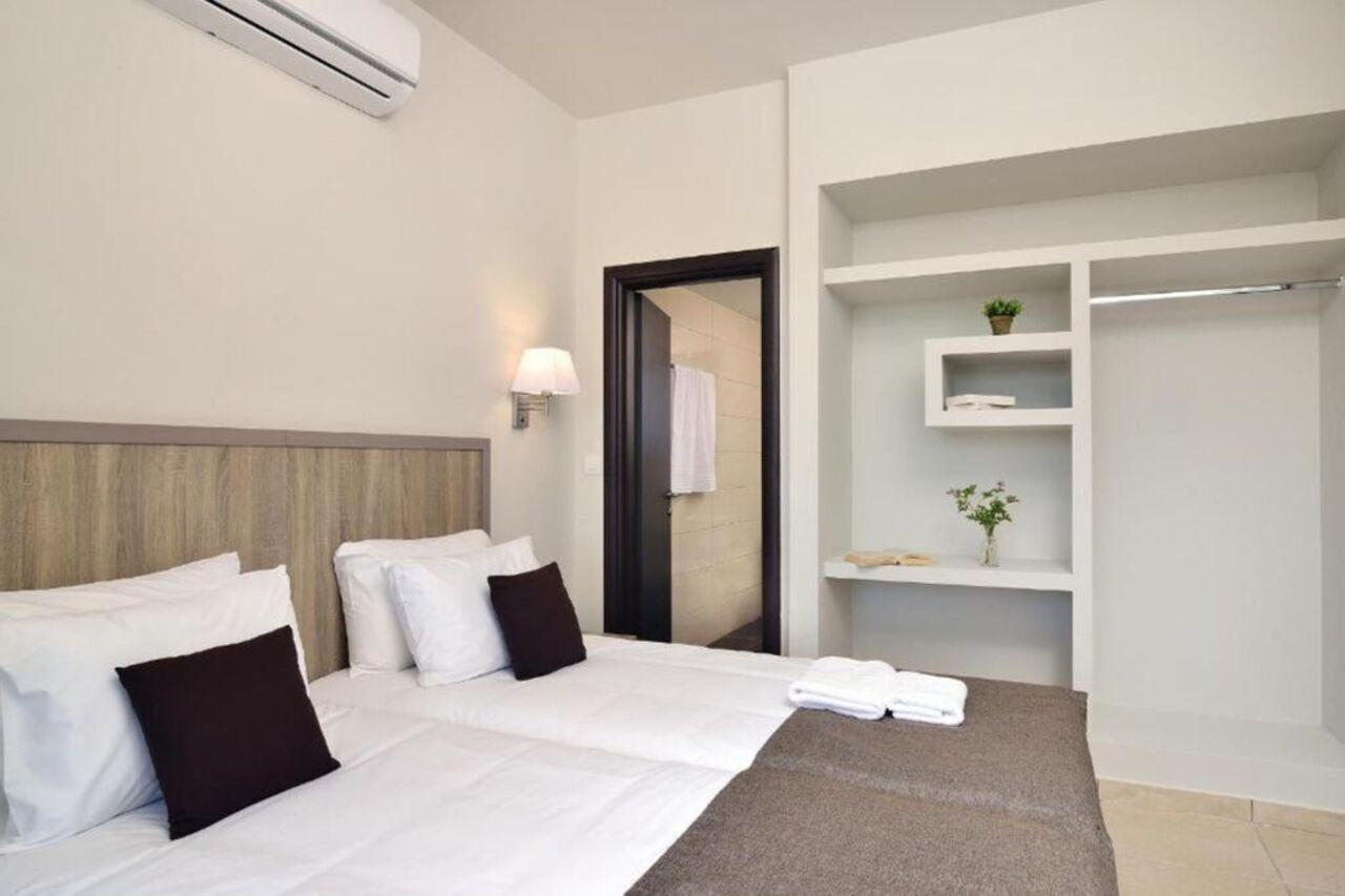 Hotel Carisa
