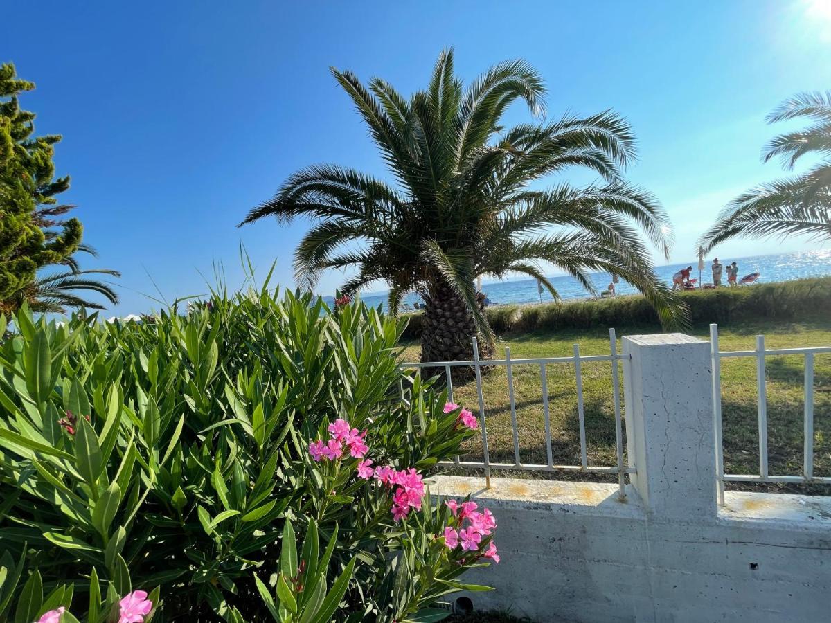 Holiday home 7 Person Neos Marmaras Front