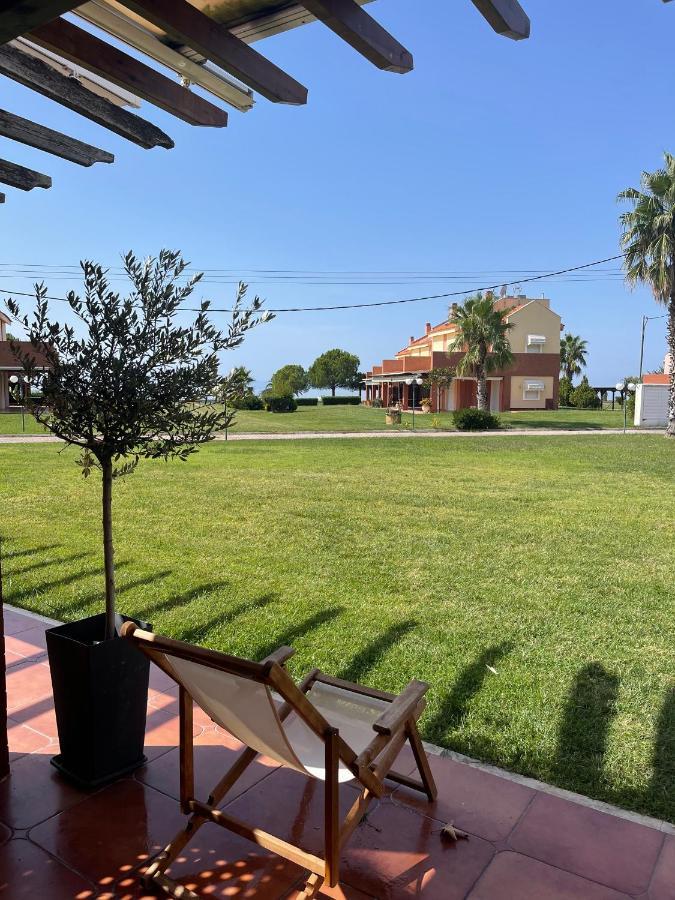 Holiday home 7 Person Neos Marmaras Front *
