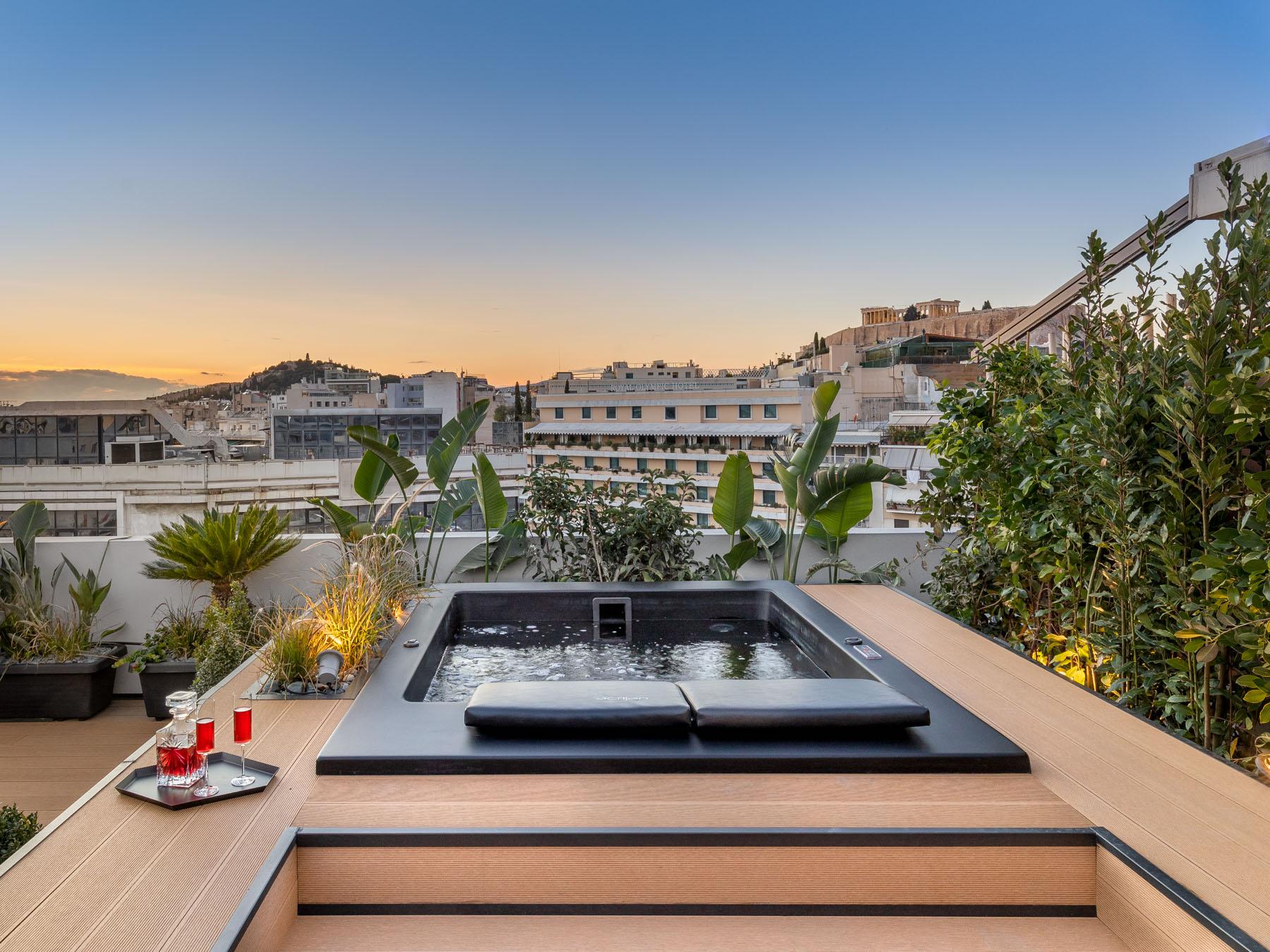 The Newel Acropolis Aparthotel