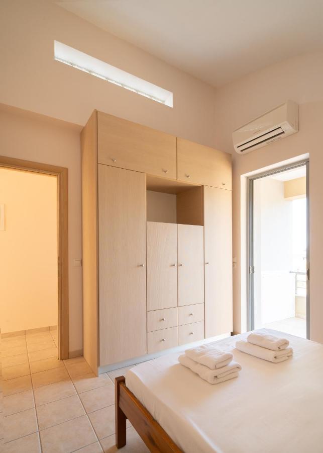 Spacious Beachfront Maisonettes With Stunning Views & A Private * Monemvasia