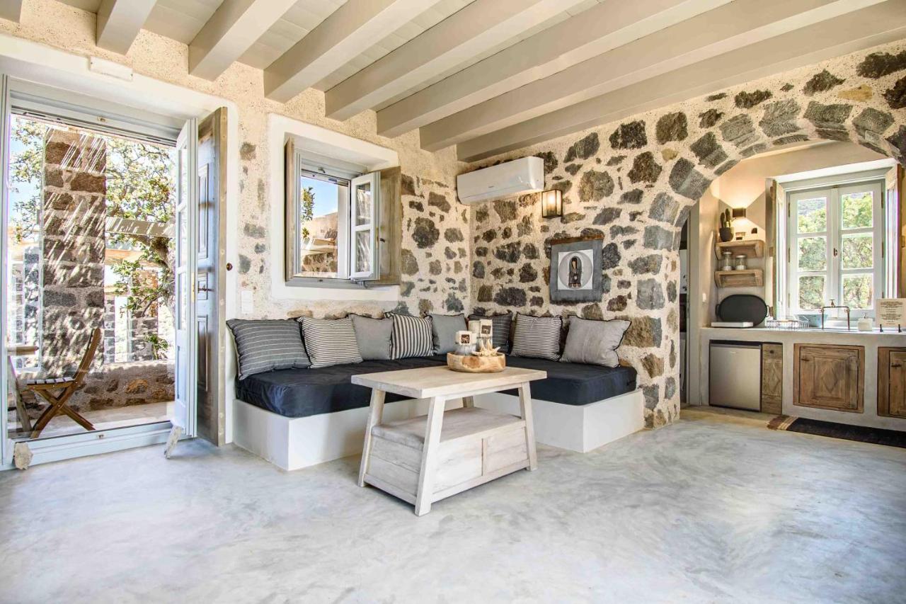Apartment Pavlaina Complex Of Traditional Residences In Nisyros. Enjoy The Garden And The Sea View Emporeios (Nisyros)