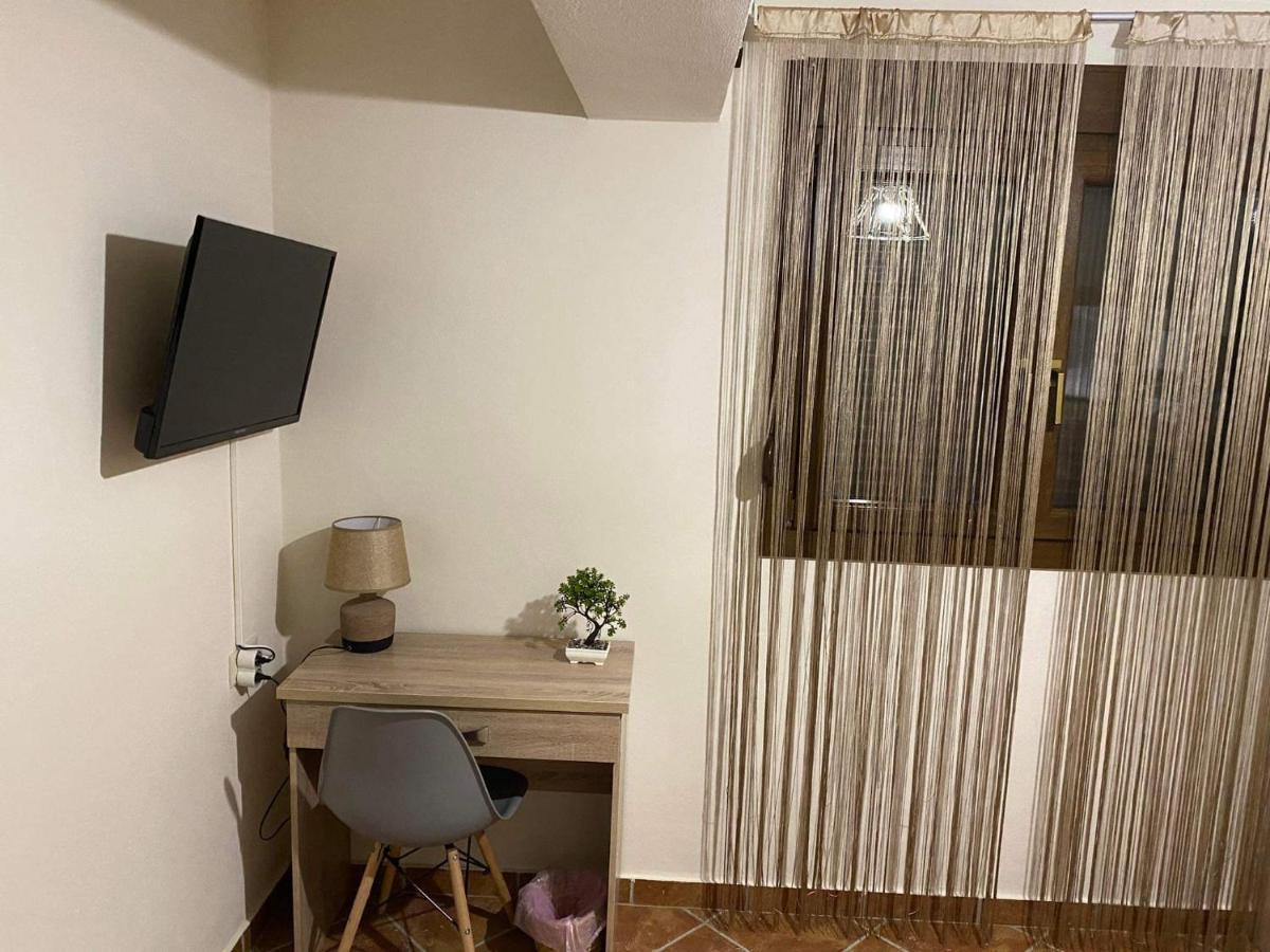 Holiday home Amfitriti *
