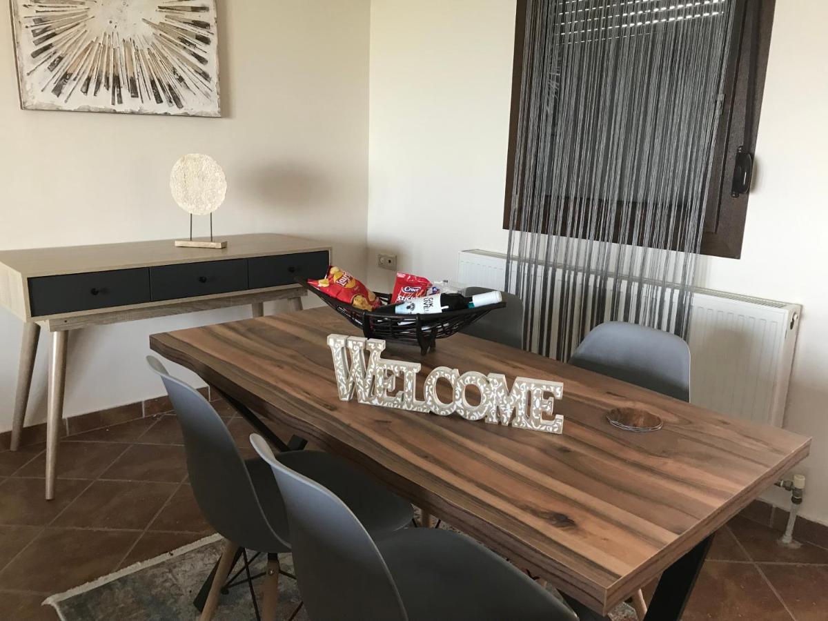 Amfitriti Holiday home
