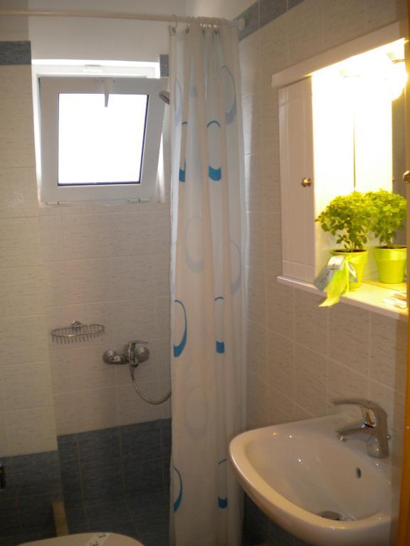 Hotel Brati - Arcoudi 2*