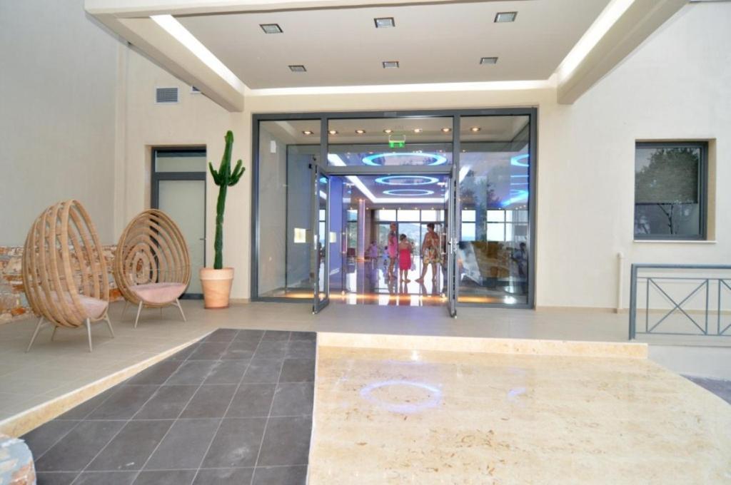 Aeolis Thassos Palace 4* Potos