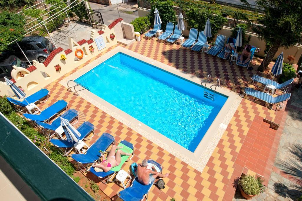 Kiriakos 3* Crete Island